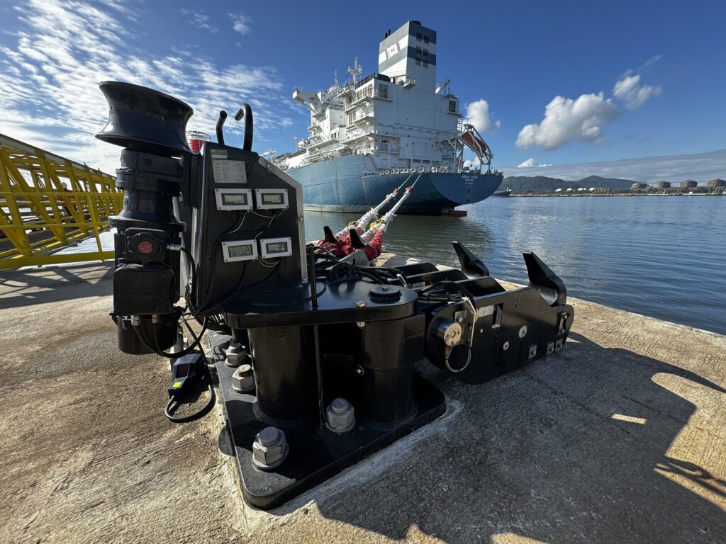 Commissioning mooring project LNG Terminal Santos