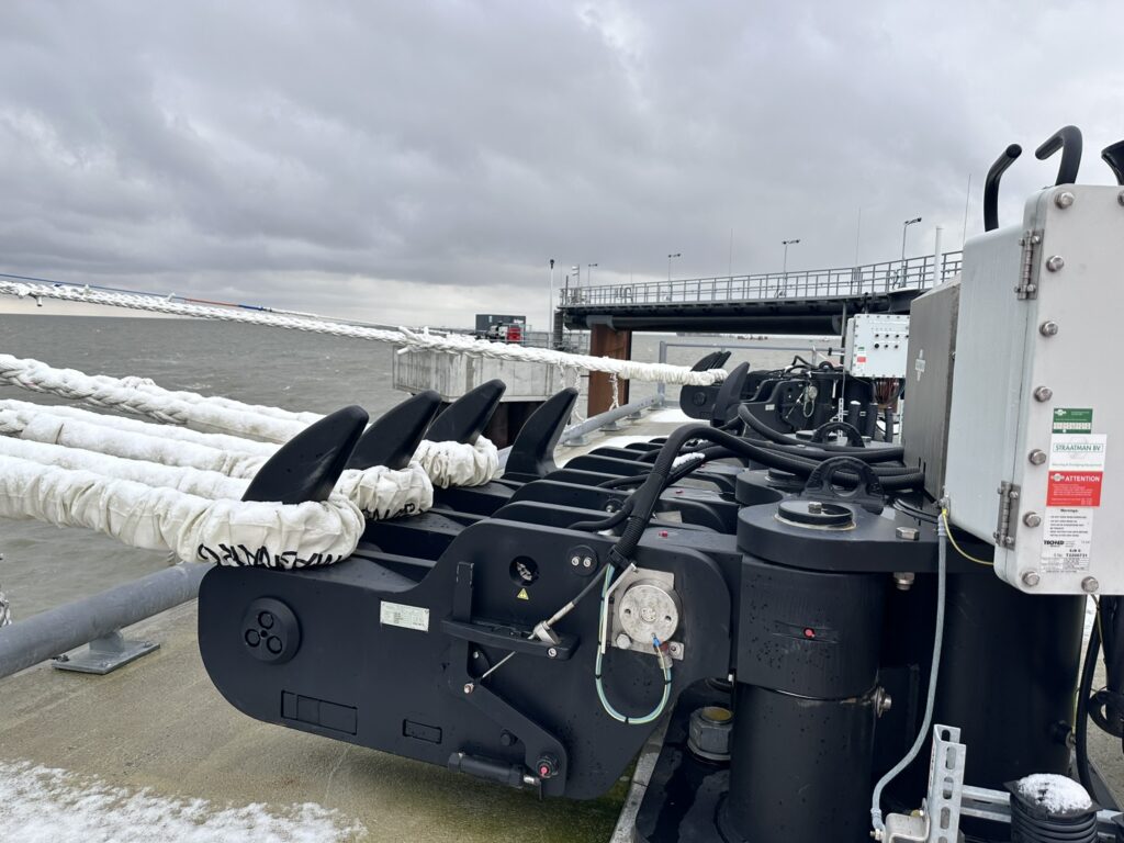 We lead the way in mooring systems for LNG terminals